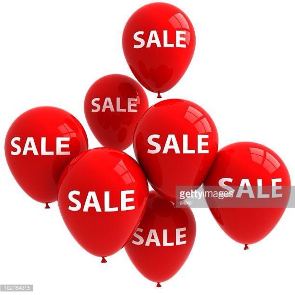 ENTIRE CLOSET ON SALE!!